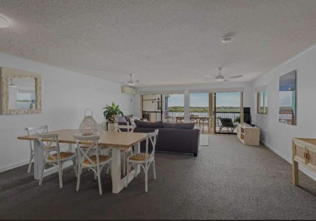 On The River Apartments Maroochydore Extérieur photo