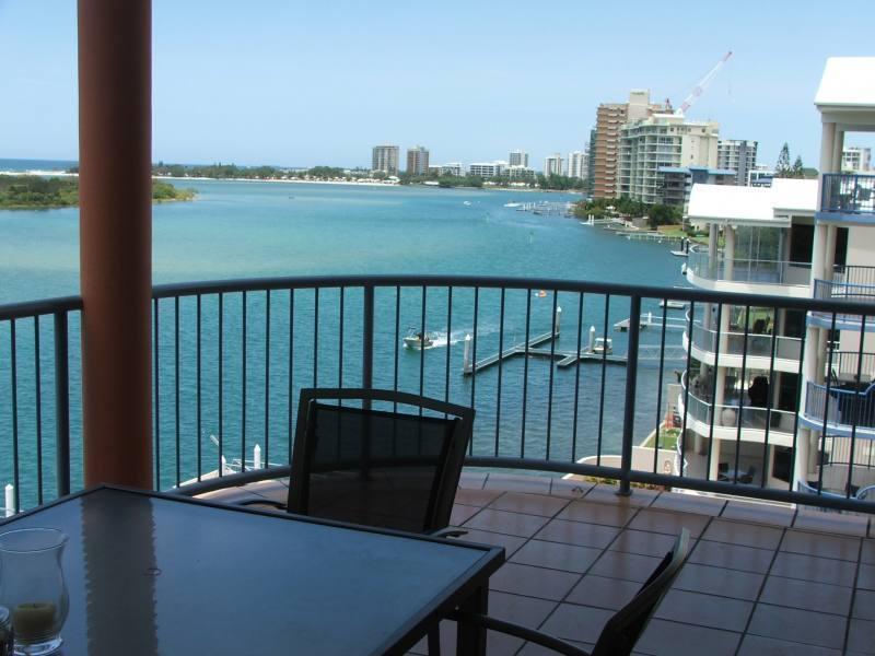 On The River Apartments Maroochydore Extérieur photo